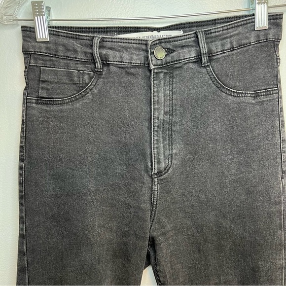 Zara Jeans Sz 8 Distressed Raw Hem Dark Wash Denim Black High Rise Bombshell - Picture 2 of 9